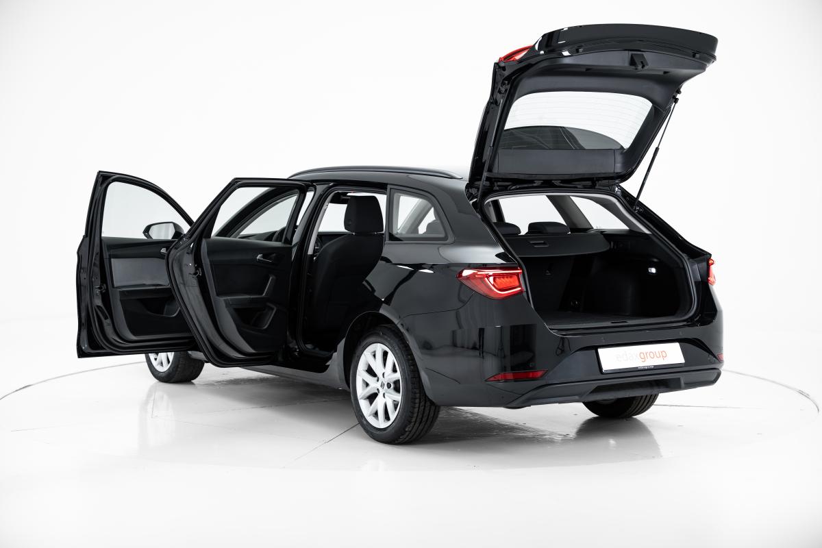 seat-leon-st-2023-diesel-1968cc