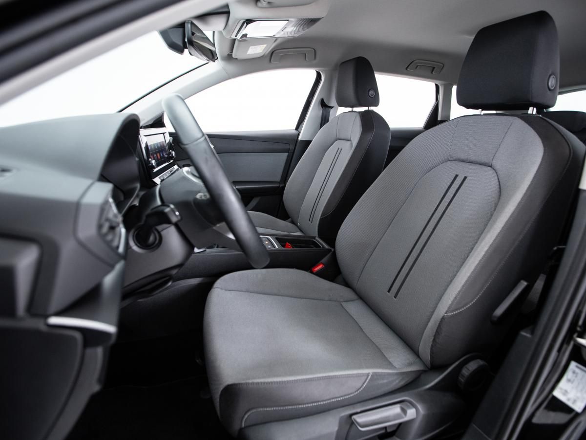 seat-leon-st-2023-diesel-1968cc
