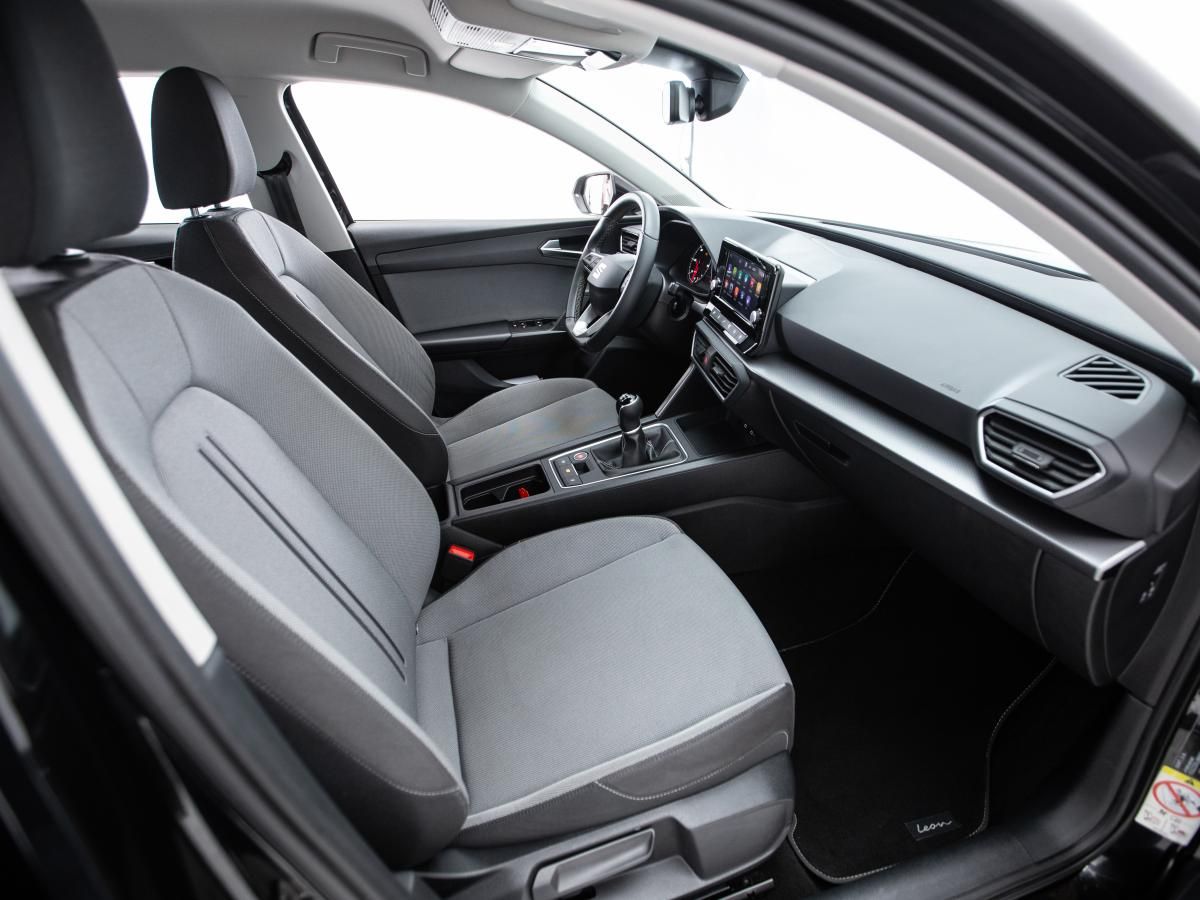 seat-leon-st-2023-diesel-1968cc