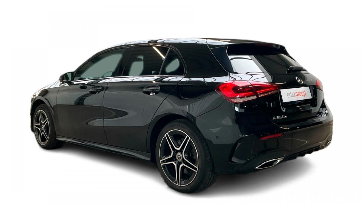 mercedes-benz-classe-a-2021-hibrido-a-gasolina-1332cc