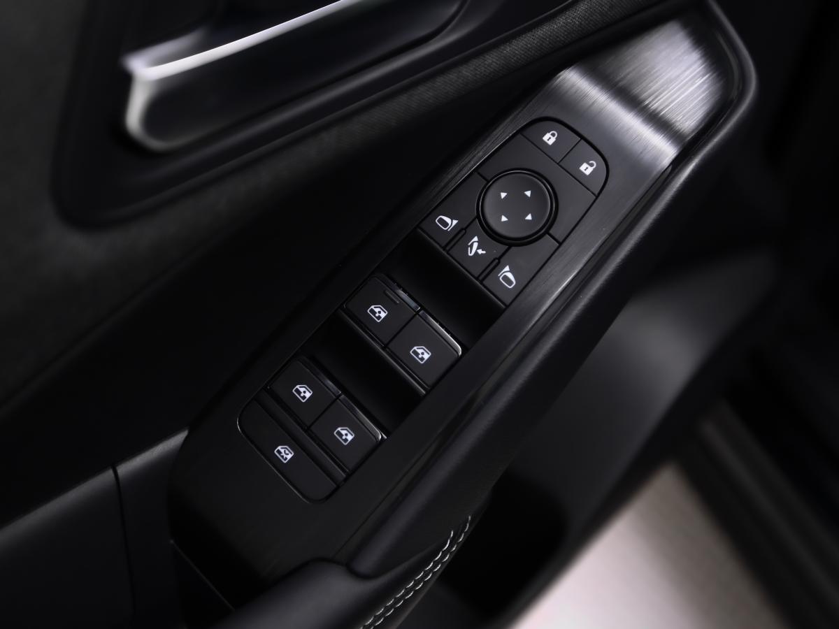 nissan-qashqai-2024-gasolina-1332cc