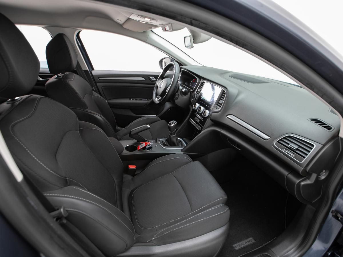 renault-megane-sport-tourer-2021-diesel-1461cc