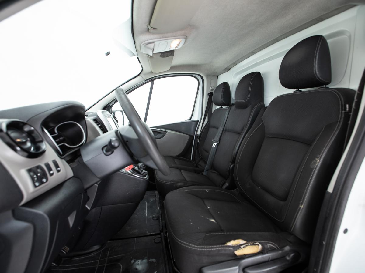 renault-trafic-2016-diesel-1598cc