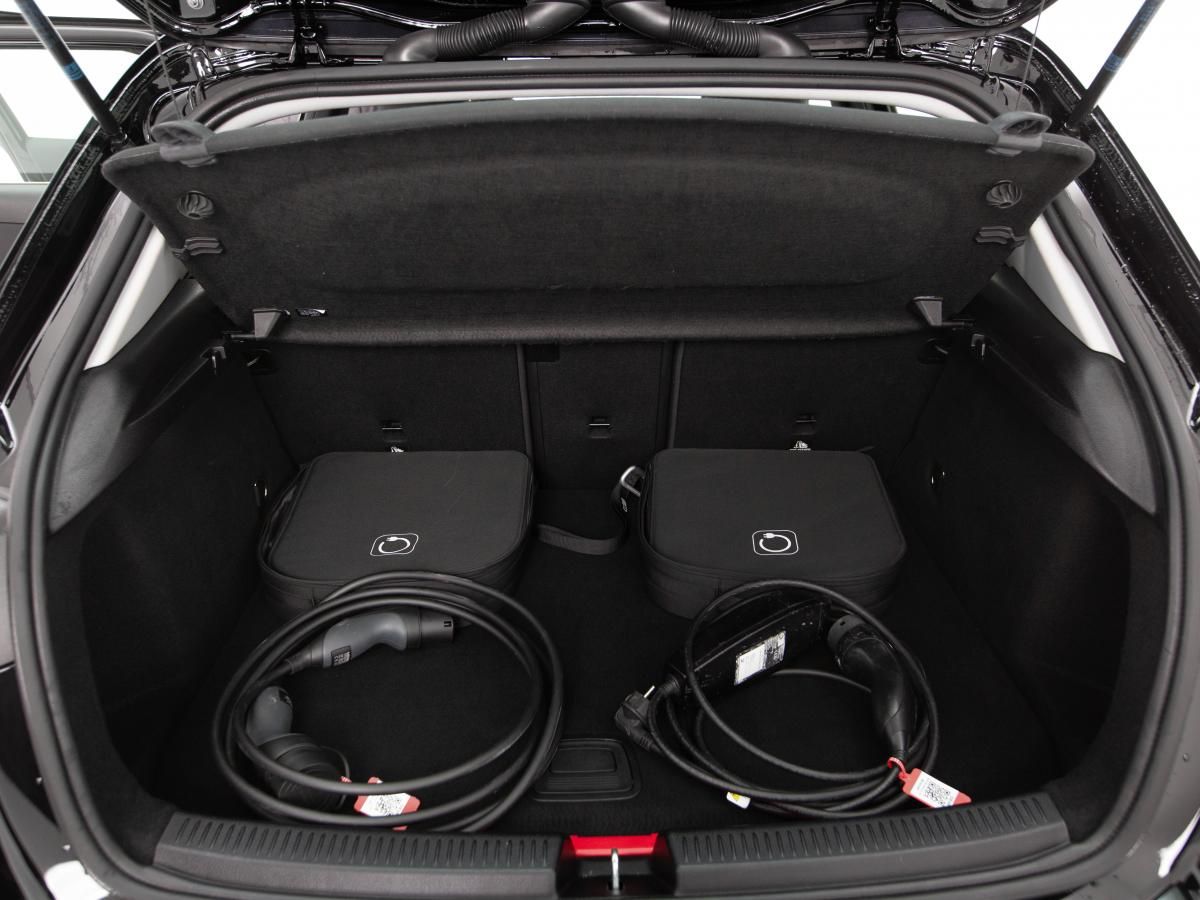 mercedes-benz-classe-a-2023-hibrido-a-gasolina-1332cc