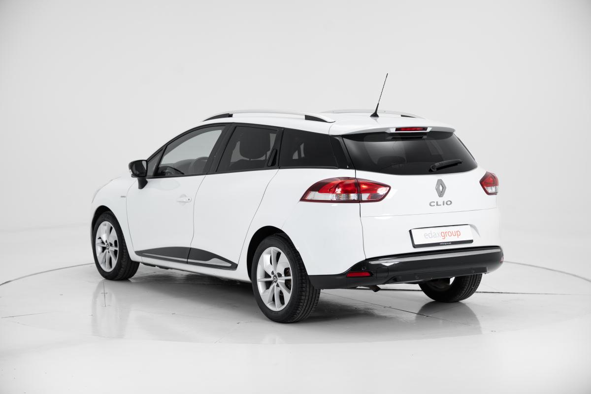 renault-clio-sport-tourer-2018-diesel-1461cc