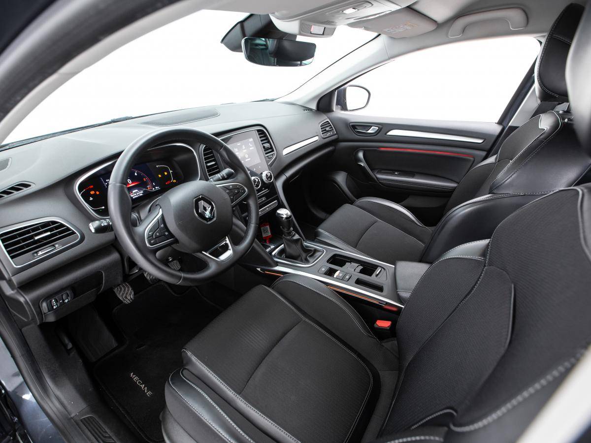 renault-megane-sport-tourer-2022-diesel-1461cc