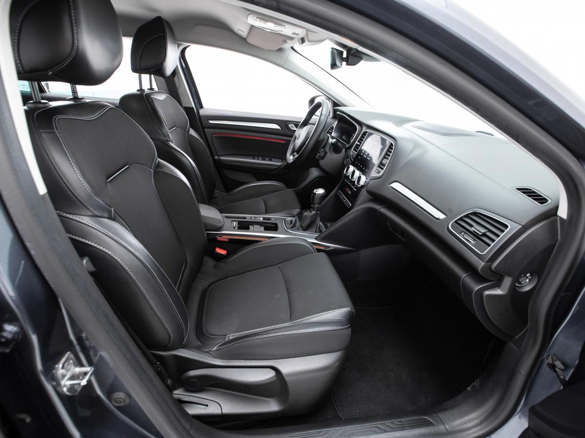 renault-megane-sport-tourer-2022-diesel-1461cc