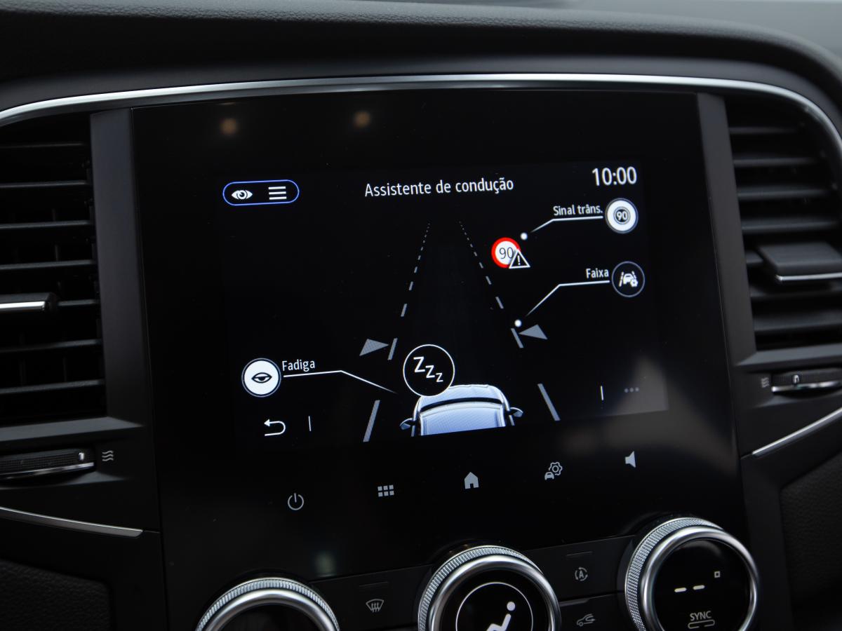 renault-megane-sport-tourer-2022-diesel-1461cc