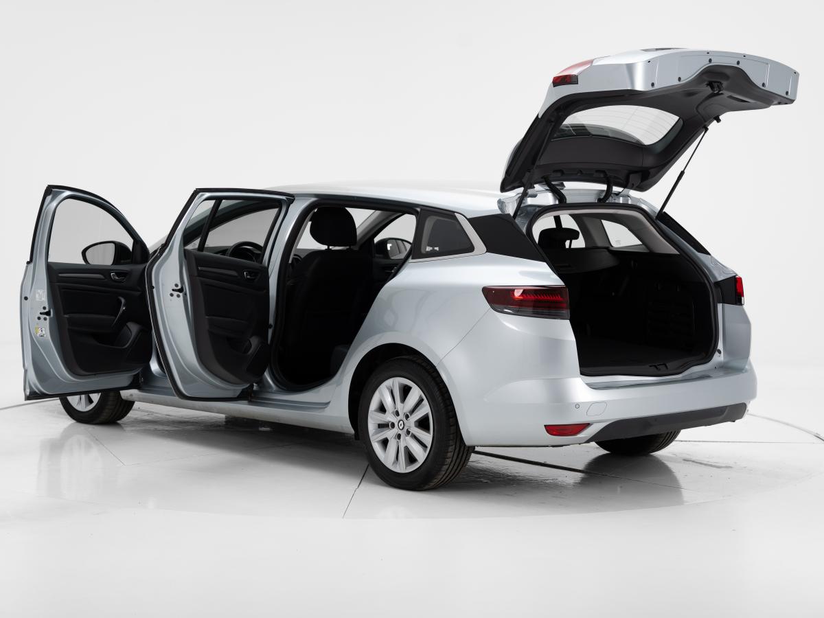 renault-megane-sport-tourer-2023-diesel-1461cc