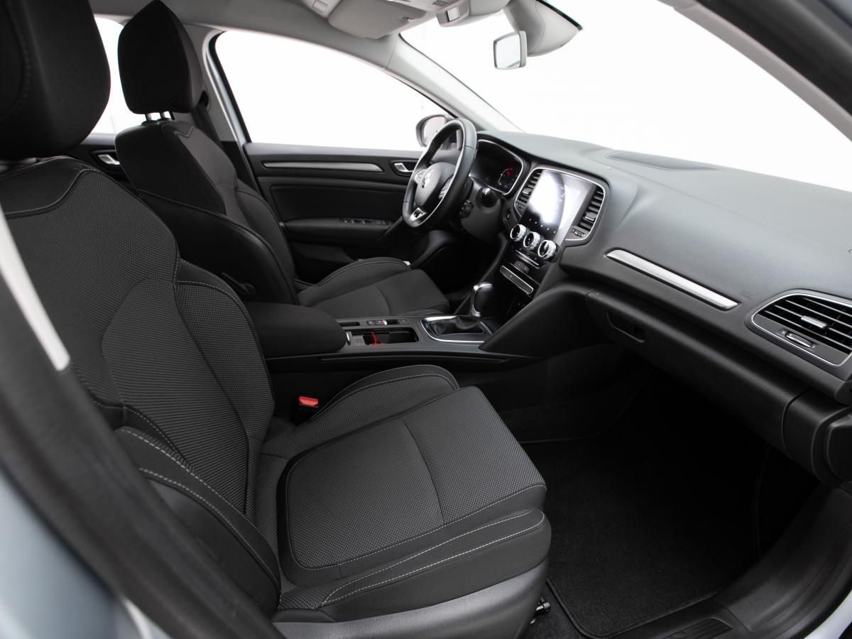 renault-megane-sport-tourer-2023-diesel-1461cc