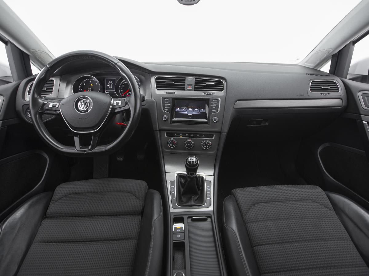 volkswagen-golf-2013-diesel-1968cc
