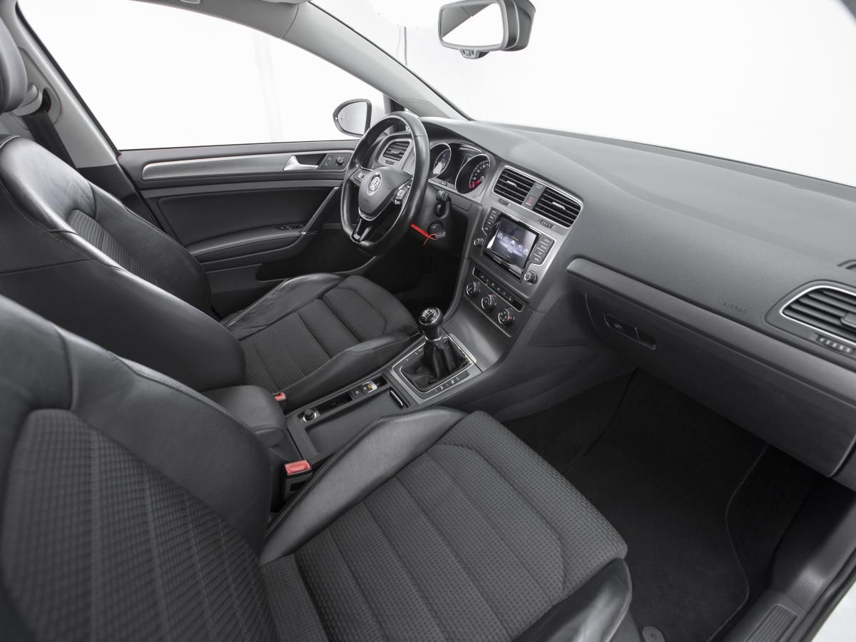 volkswagen-golf-2013-diesel-1968cc