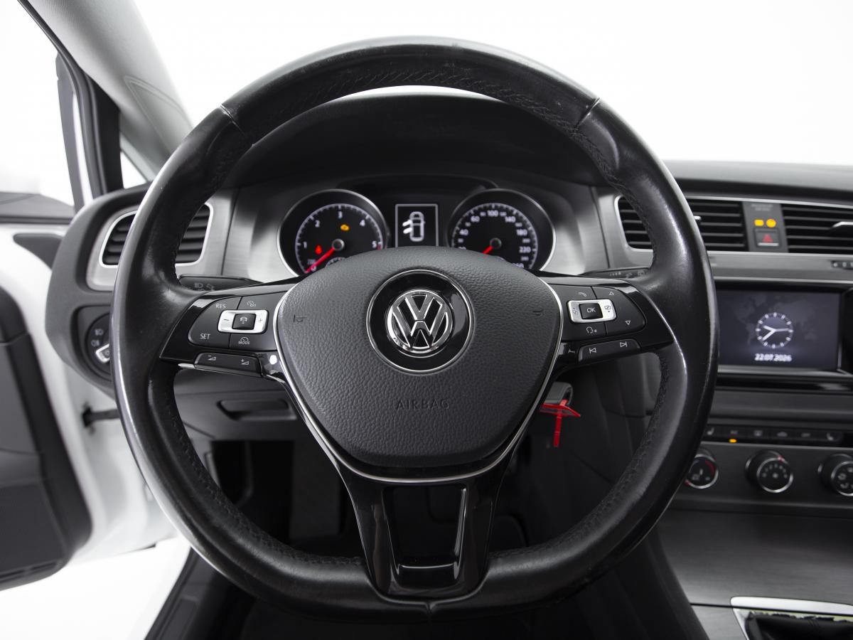 volkswagen-golf-2013-diesel-1968cc