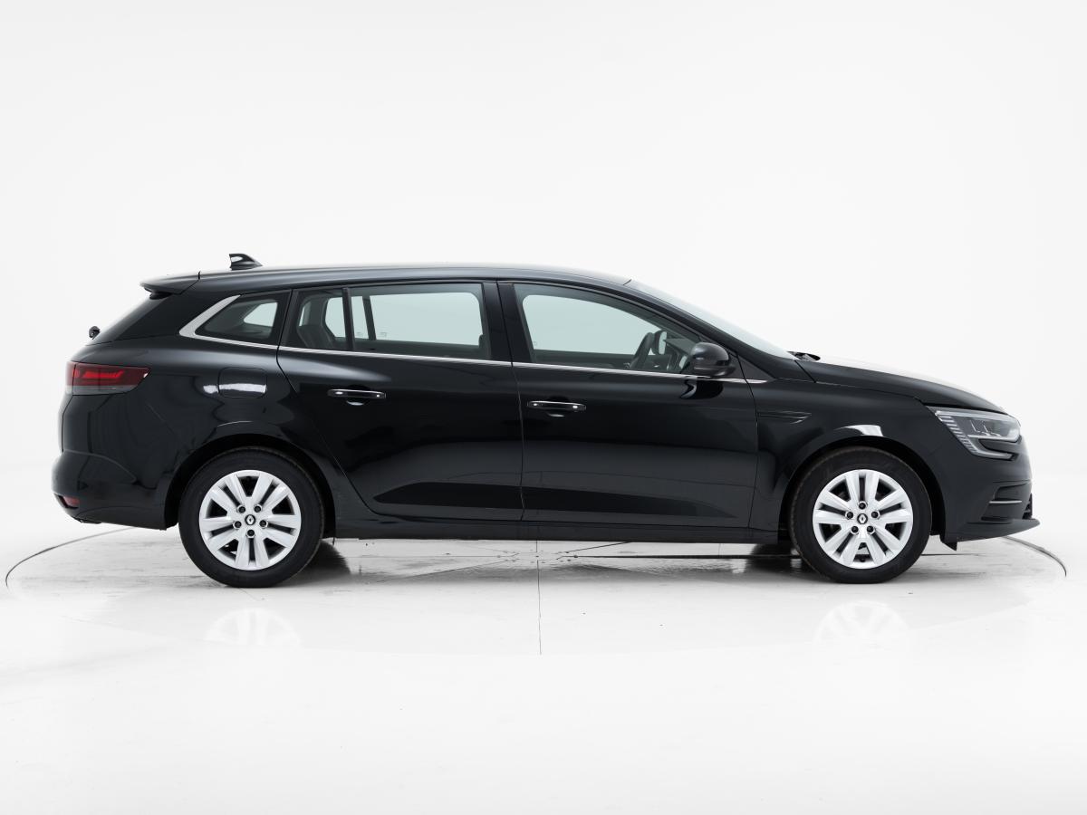 renault-megane-sport-tourer-2024-diesel-1461cc