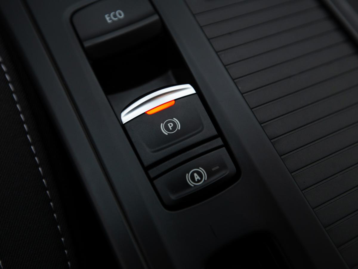 renault-megane-sport-tourer-2024-diesel-1461cc