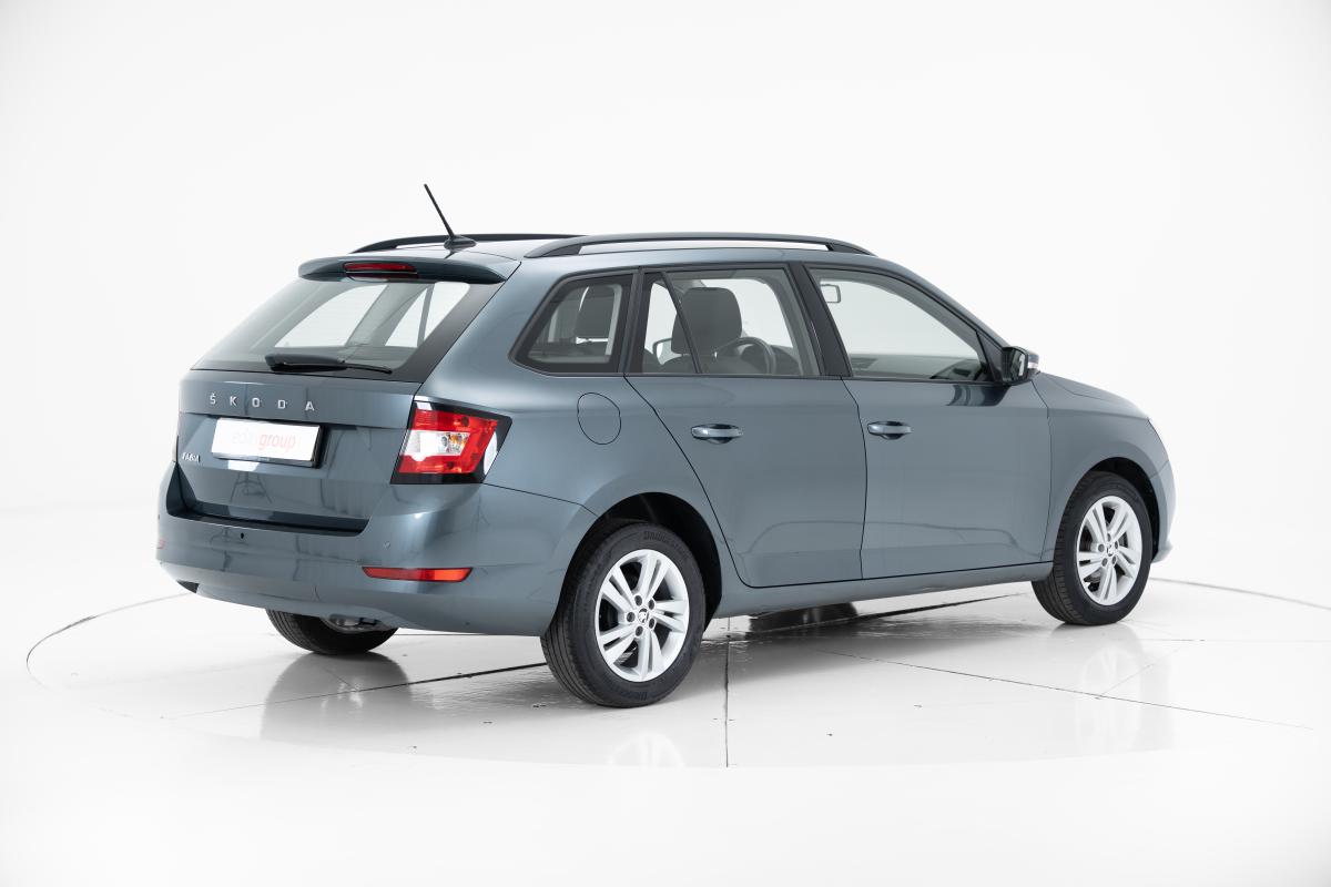 skoda-fabia-break-2021-gasolina-999cc