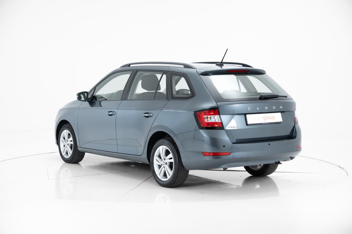 skoda-fabia-break-2021-gasolina-999cc
