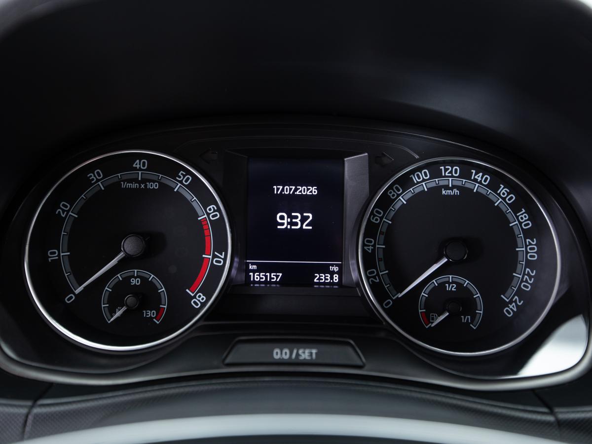 skoda-fabia-break-2021-gasolina-999cc