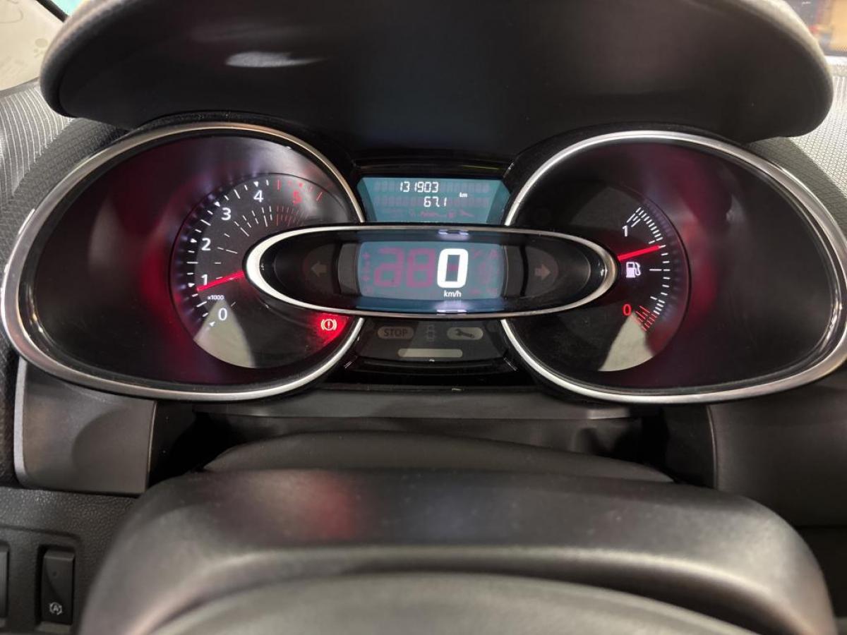 renault-clio-sport-tourer-2018-diesel-1461cc