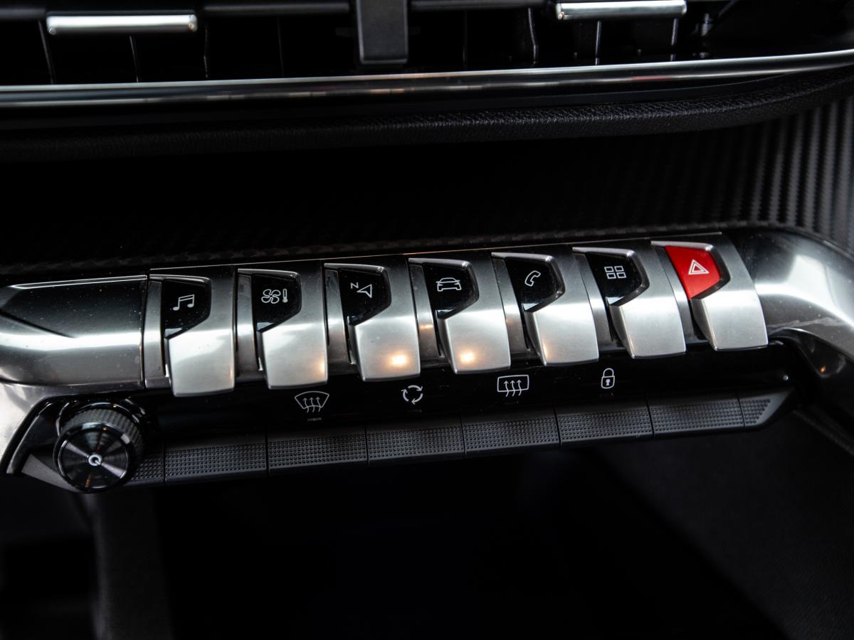peugeot-3008-2022-diesel-1499cc