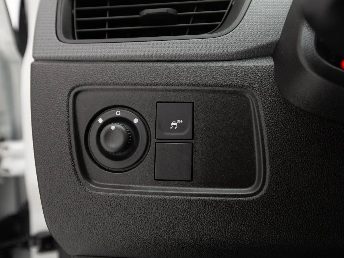 renault-express-2023-diesel-1461cc