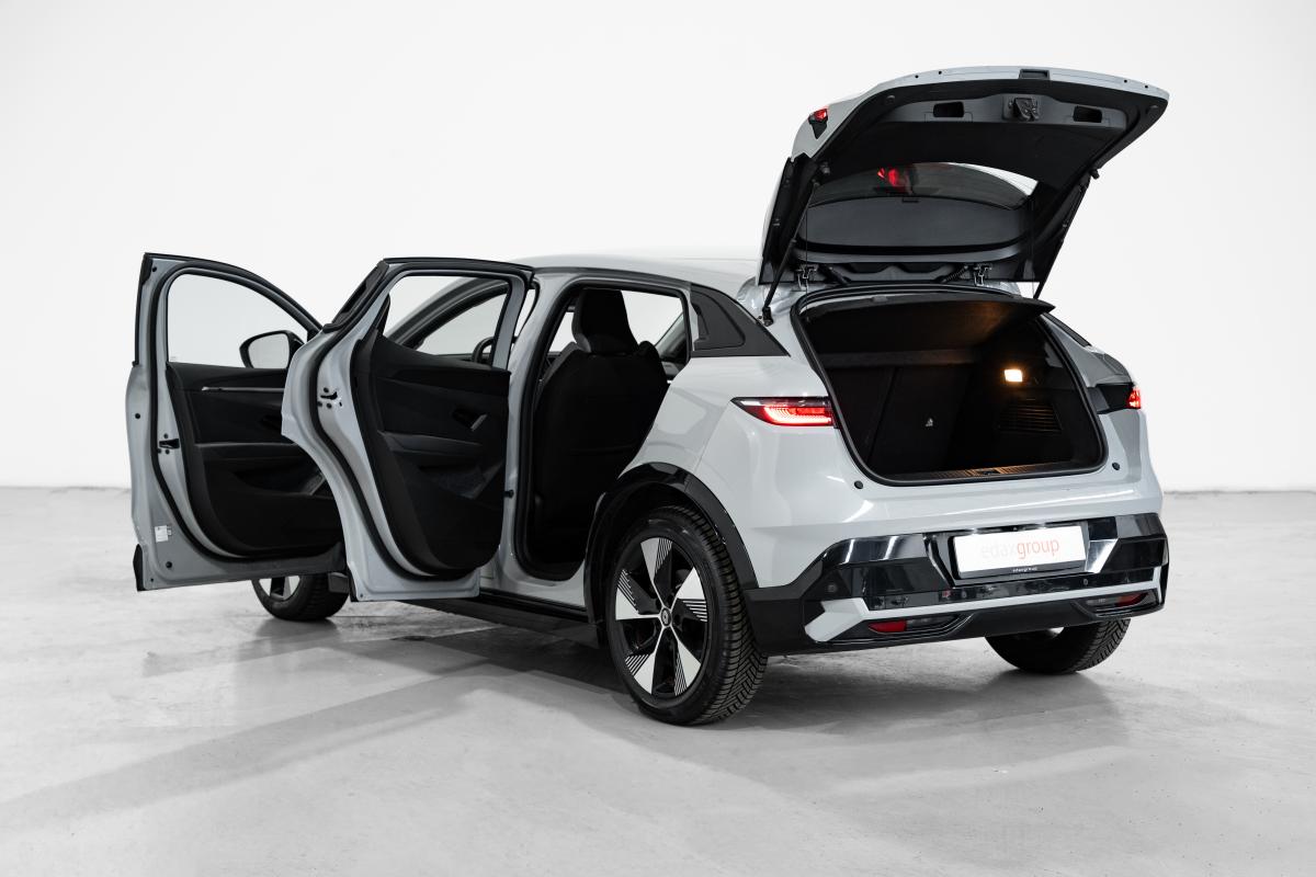 renault-megane-e-tech-2023-eletrico-0cc