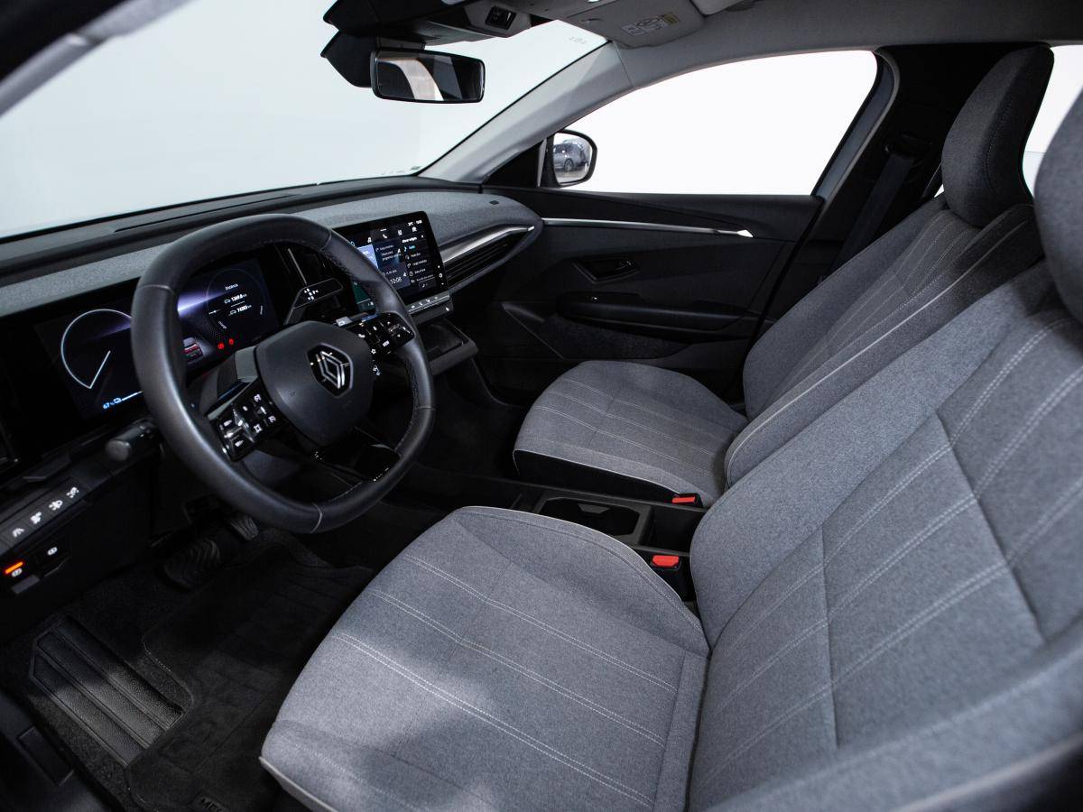 renault-megane-e-tech-2023-eletrico-0cc