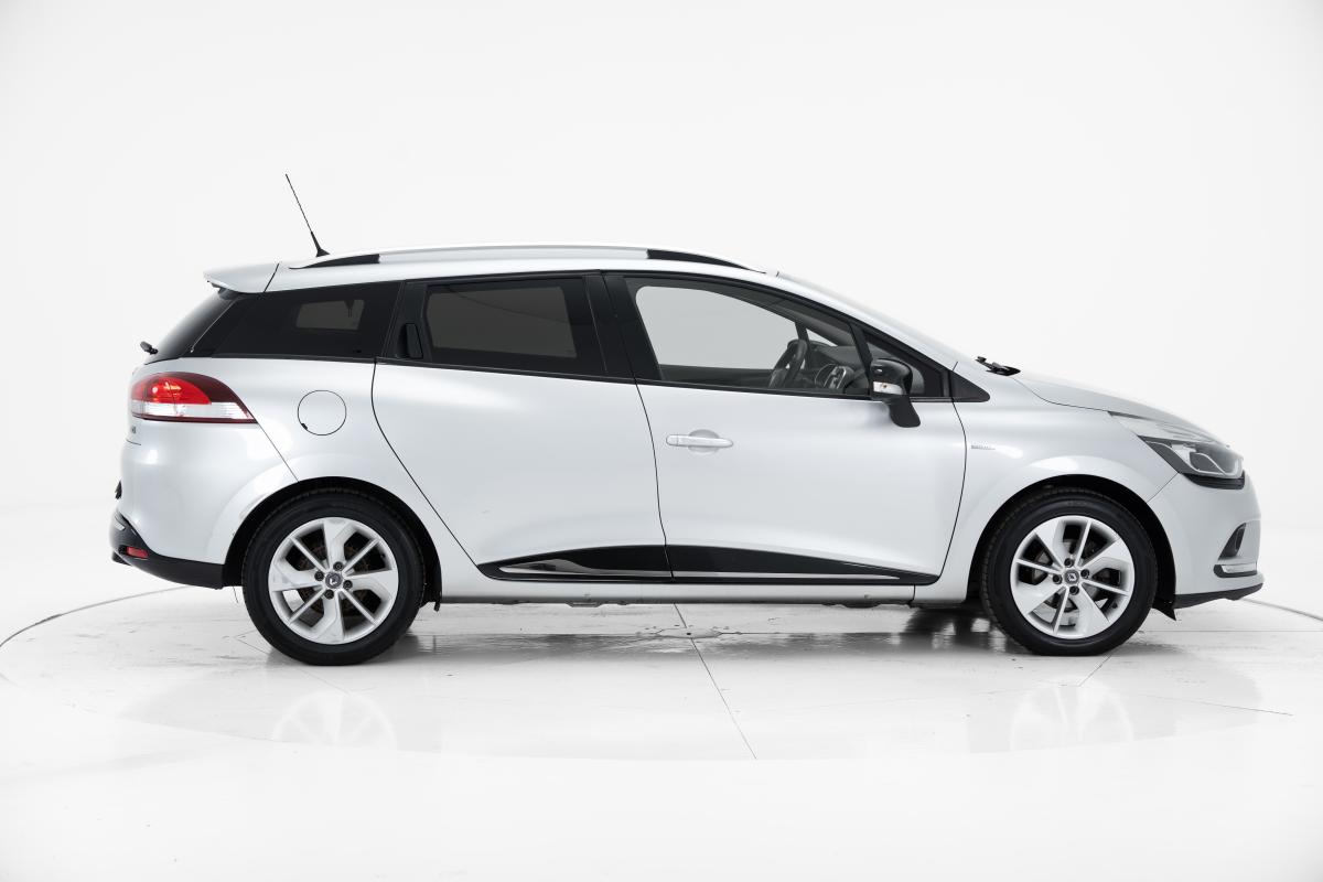 renault-clio-sport-tourer-2017-diesel-1461cc