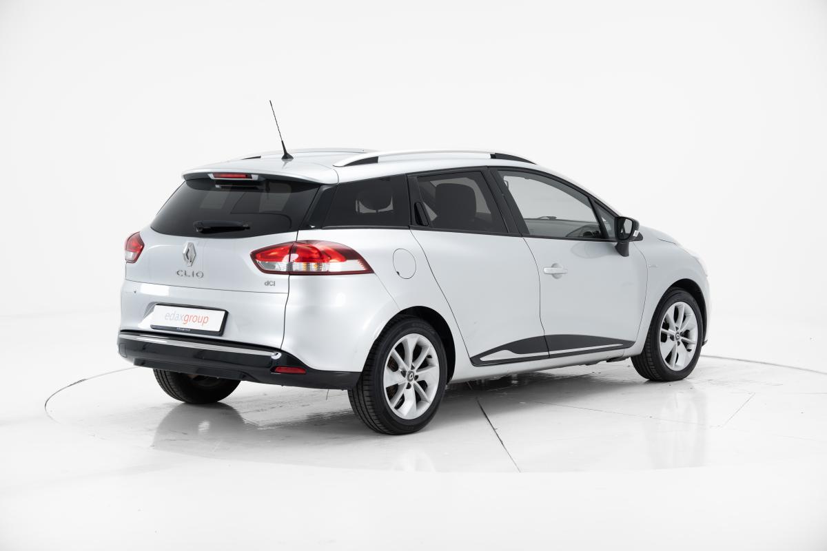 renault-clio-sport-tourer-2017-diesel-1461cc