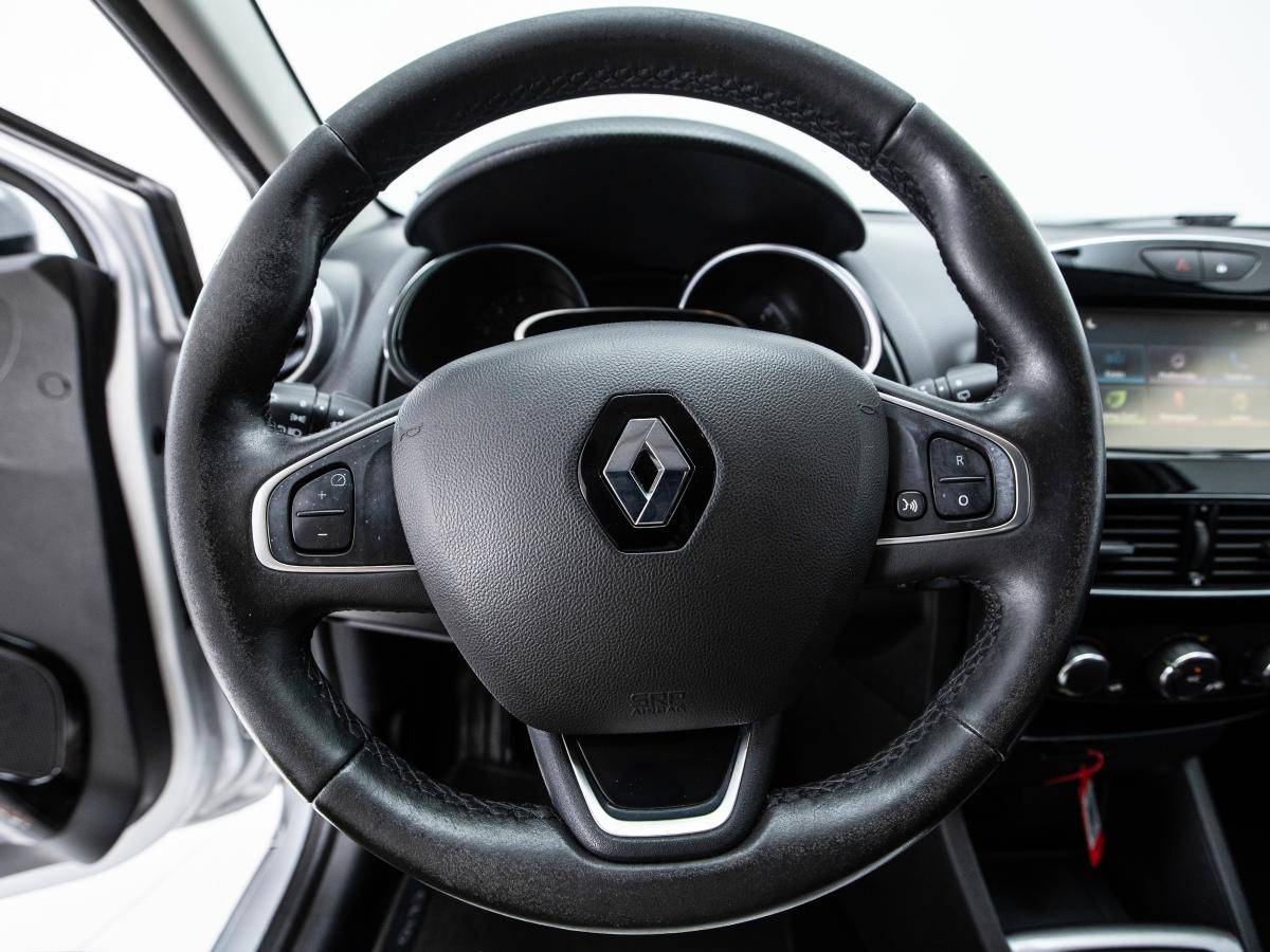 renault-clio-sport-tourer-2017-diesel-1461cc