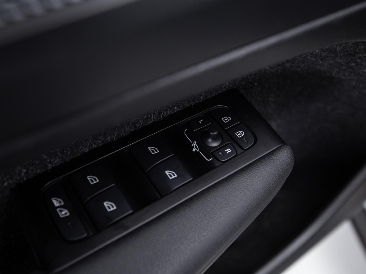volvo-xc40-2021-hibrido-a-gasolina-1477cc