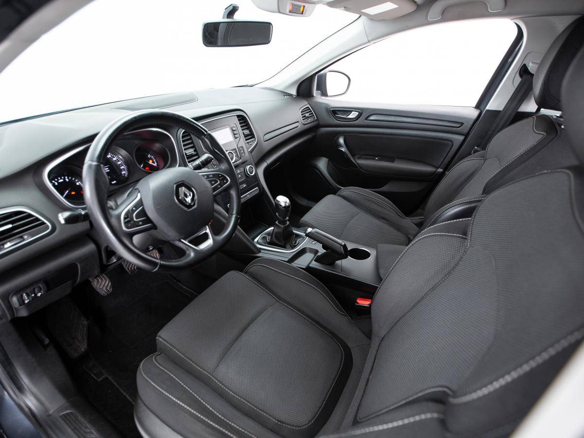 renault-megane-2018-diesel-1461cc