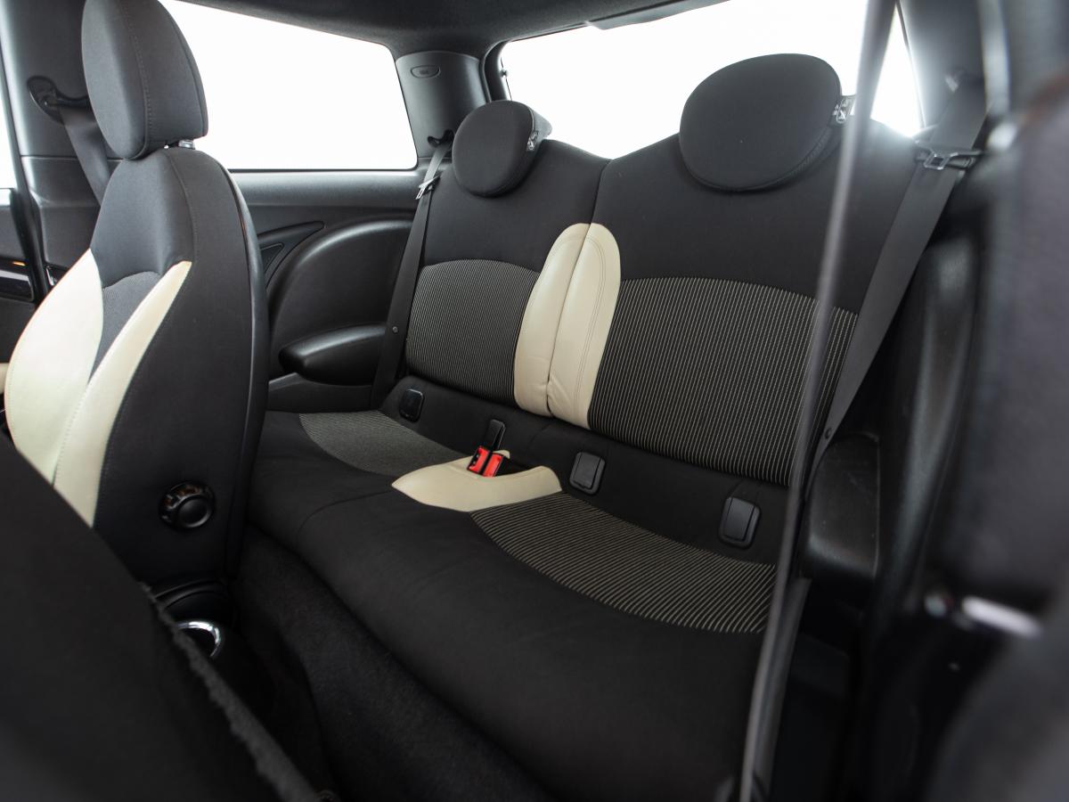 mini-cooper-2008-gasolina-1598cc