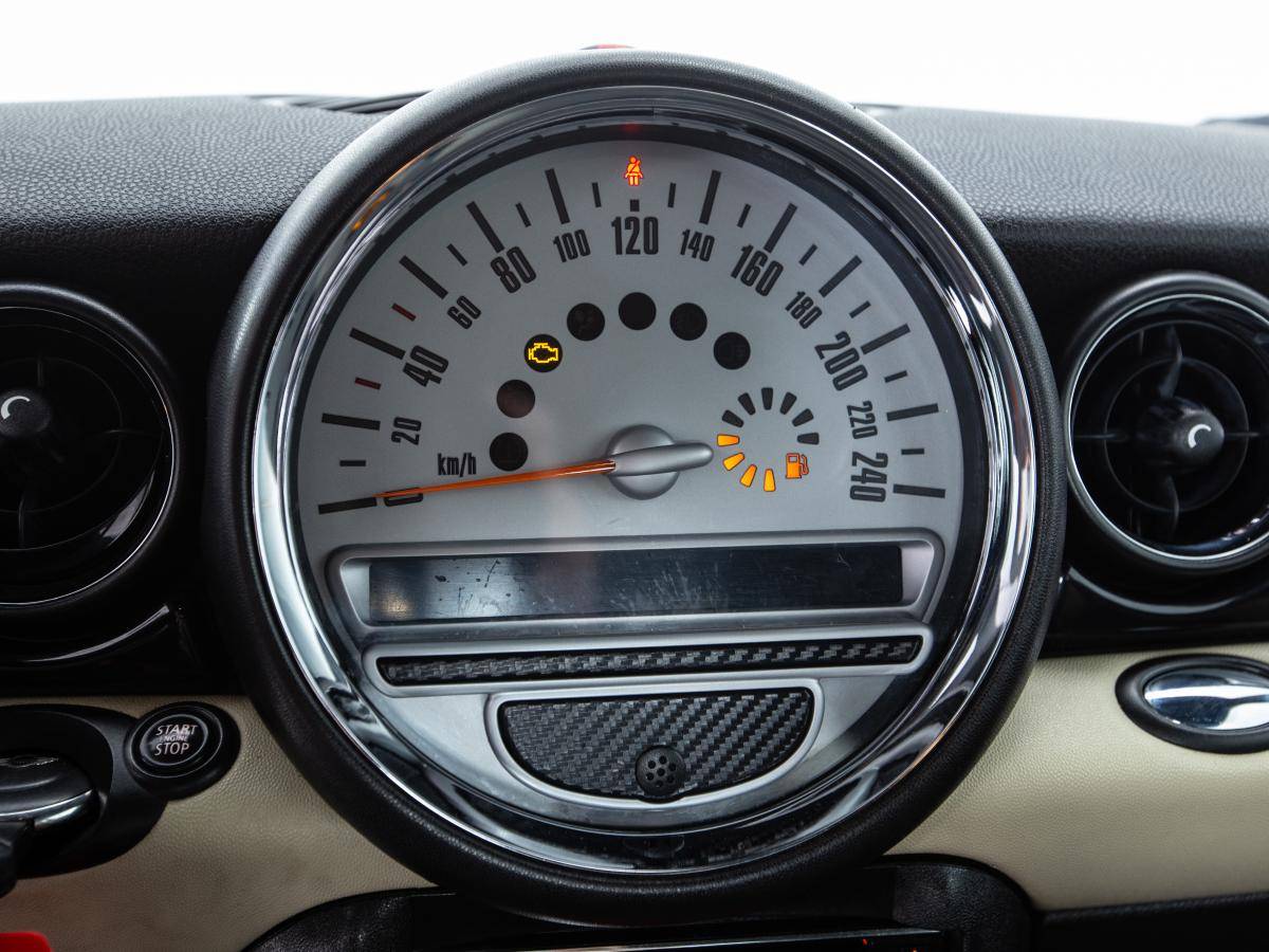 mini-cooper-2008-gasolina-1598cc