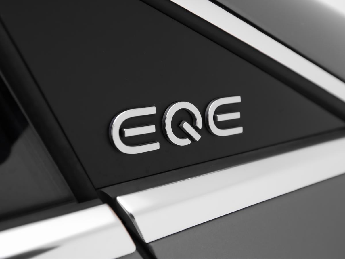 mercedes-benz-eqe-2022-eletrico-0cc