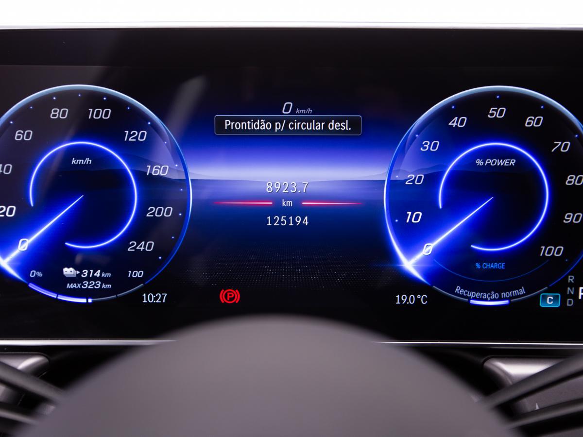 mercedes-benz-eqe-2022-eletrico-0cc