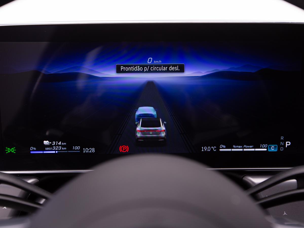 mercedes-benz-eqe-2022-eletrico-0cc