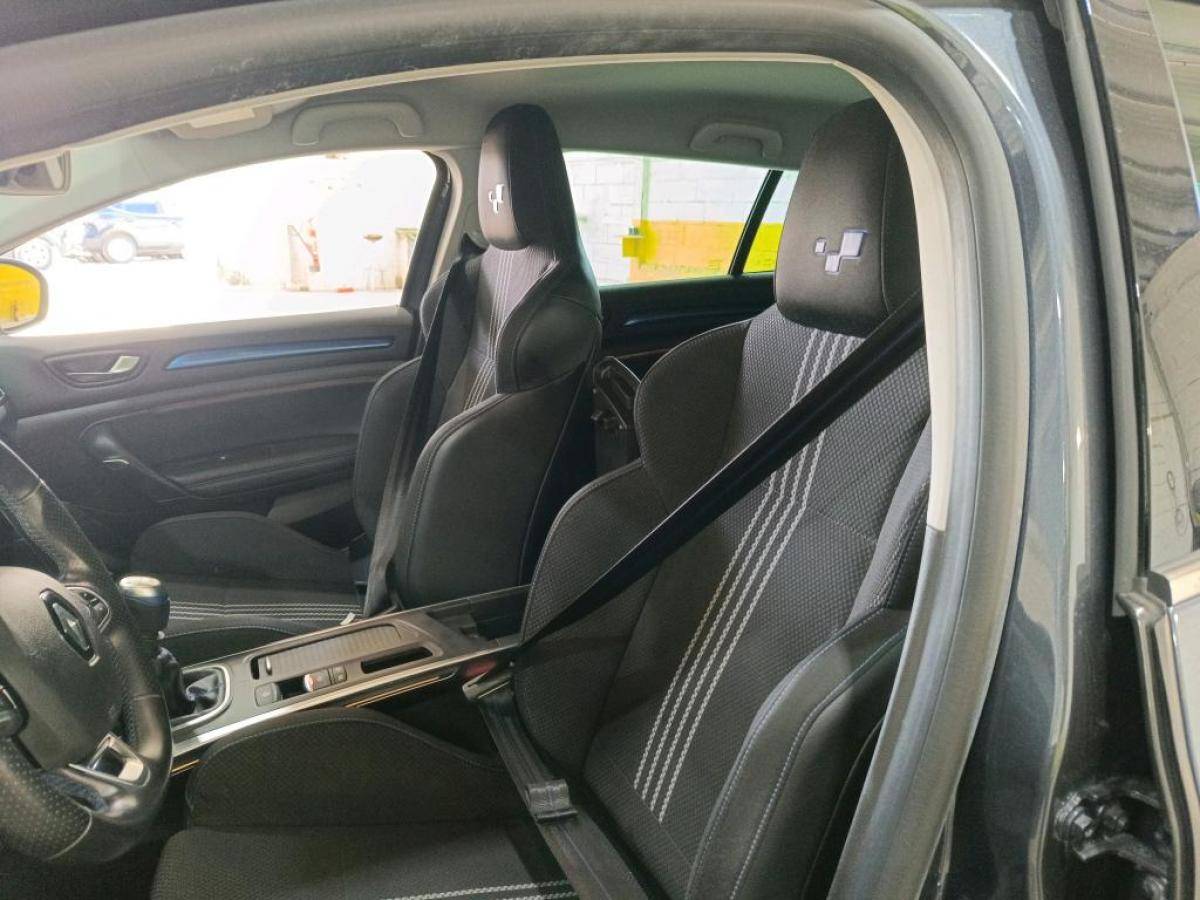 renault-megane-sport-tourer-2021-diesel-1461cc