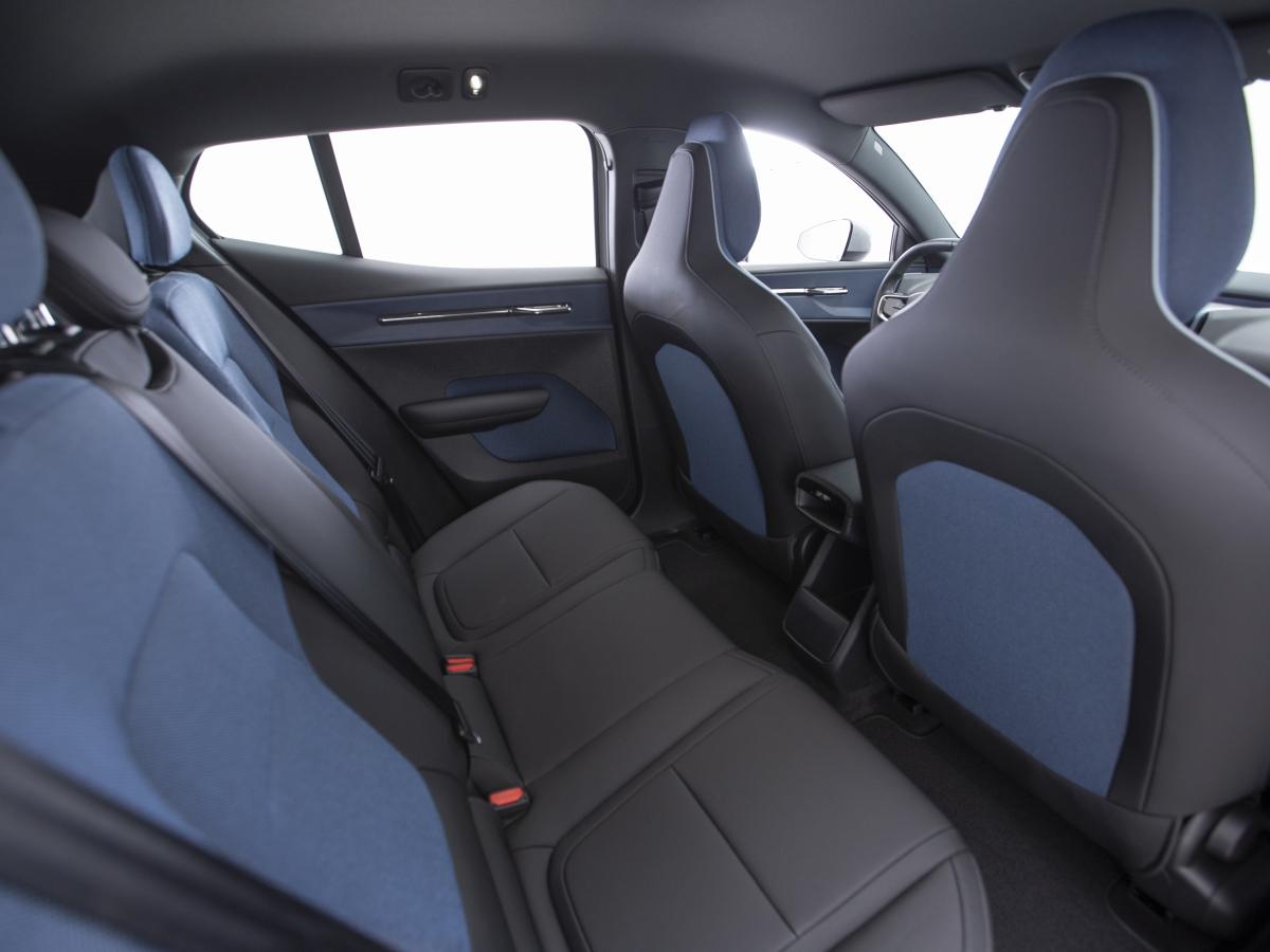 volvo-ex30-2024-eletrico-0cc