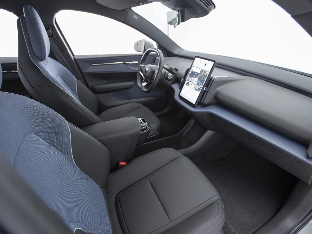 volvo-ex30-2024-eletrico-0cc