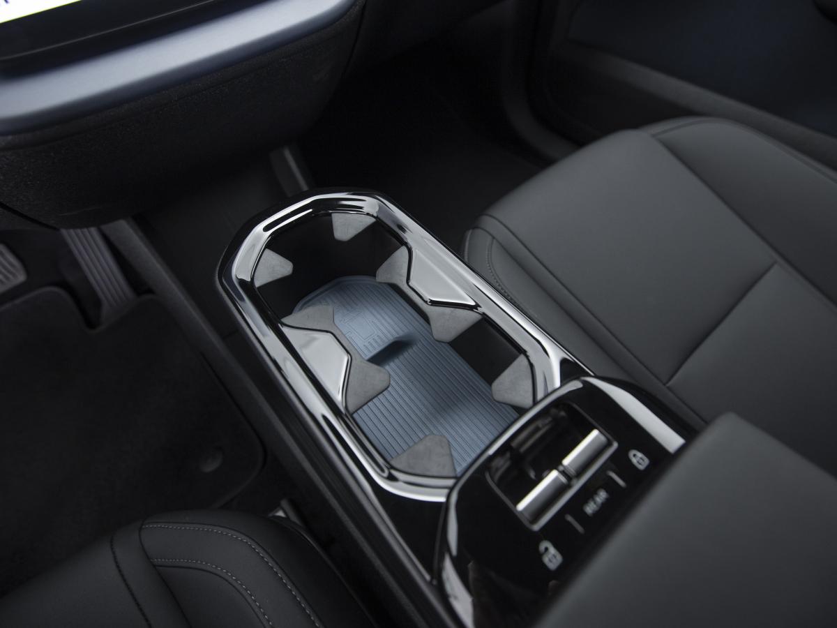 volvo-ex30-2024-eletrico-0cc