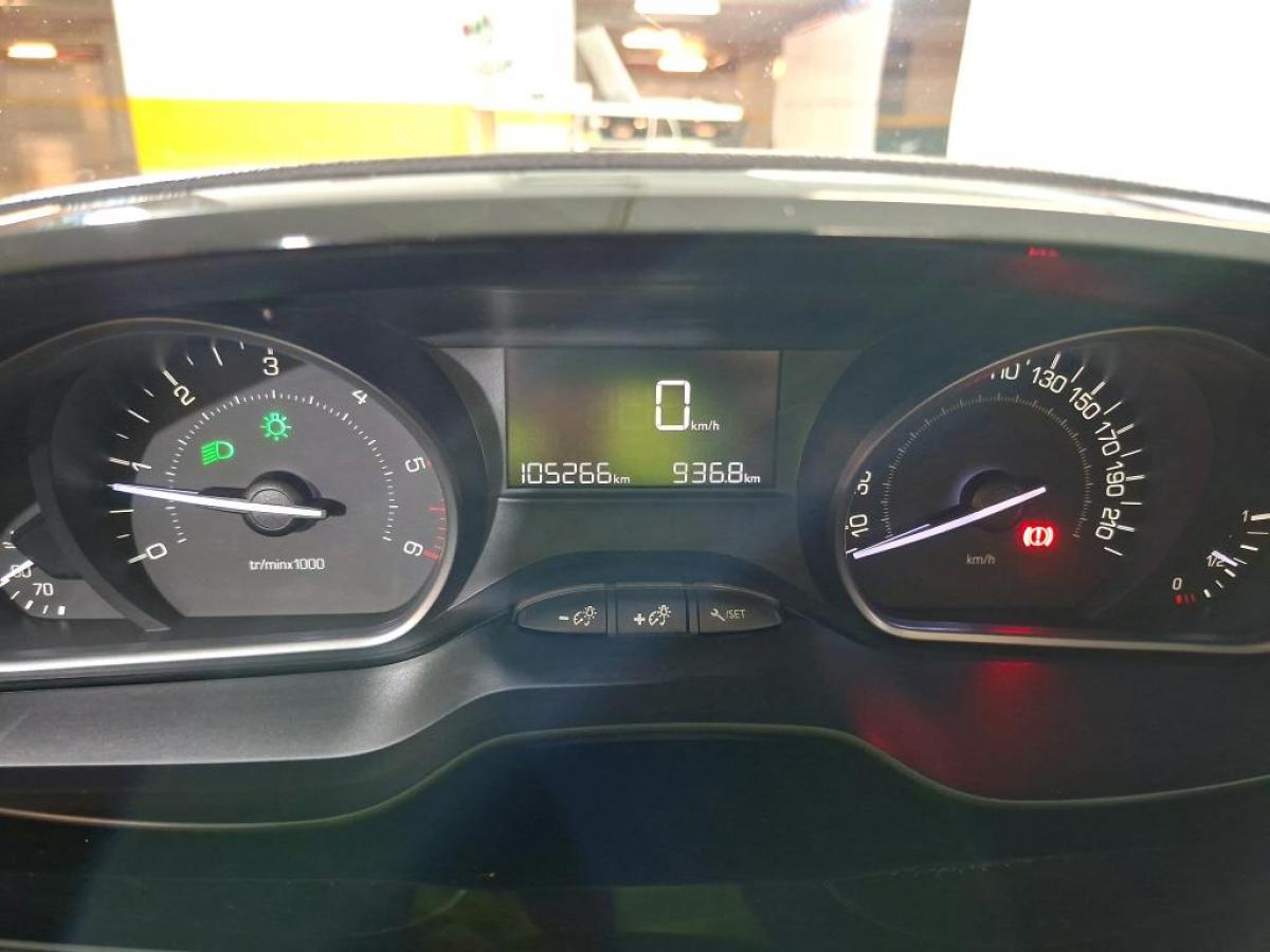 peugeot-208-2017-diesel-1560cc