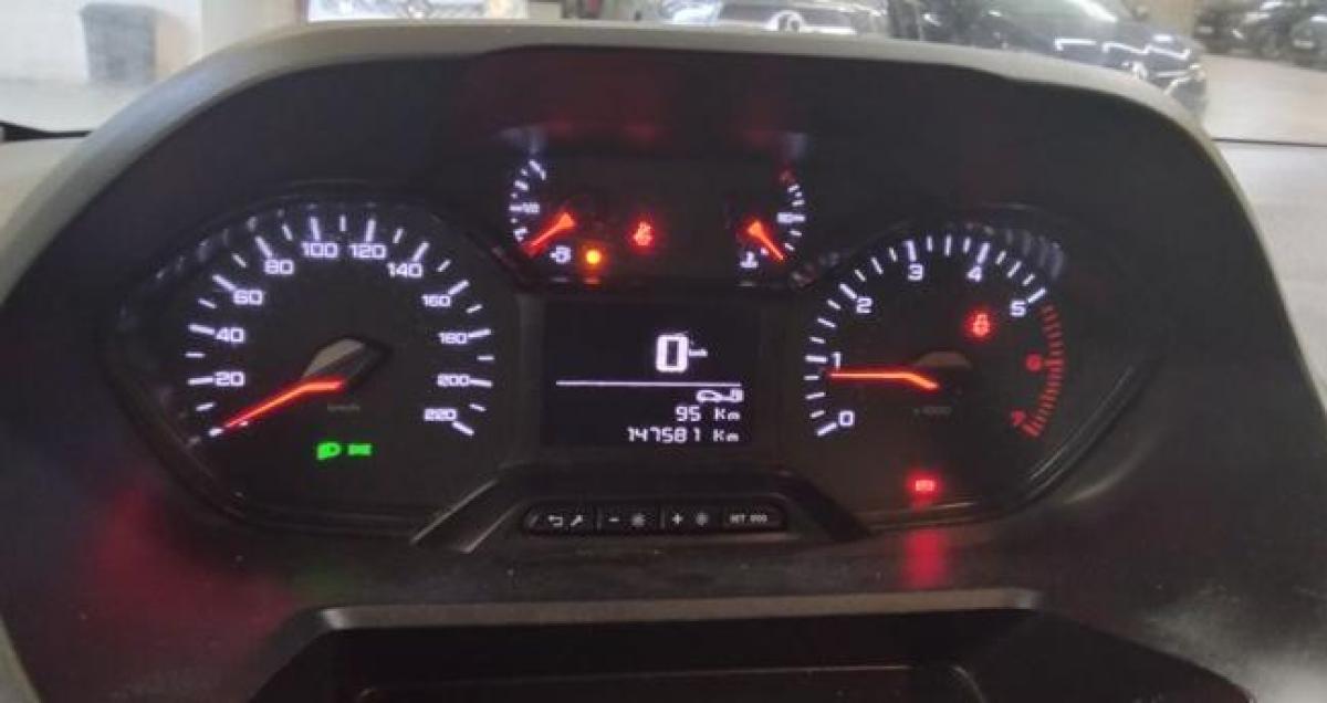 peugeot-partner-2022-diesel-1499cc