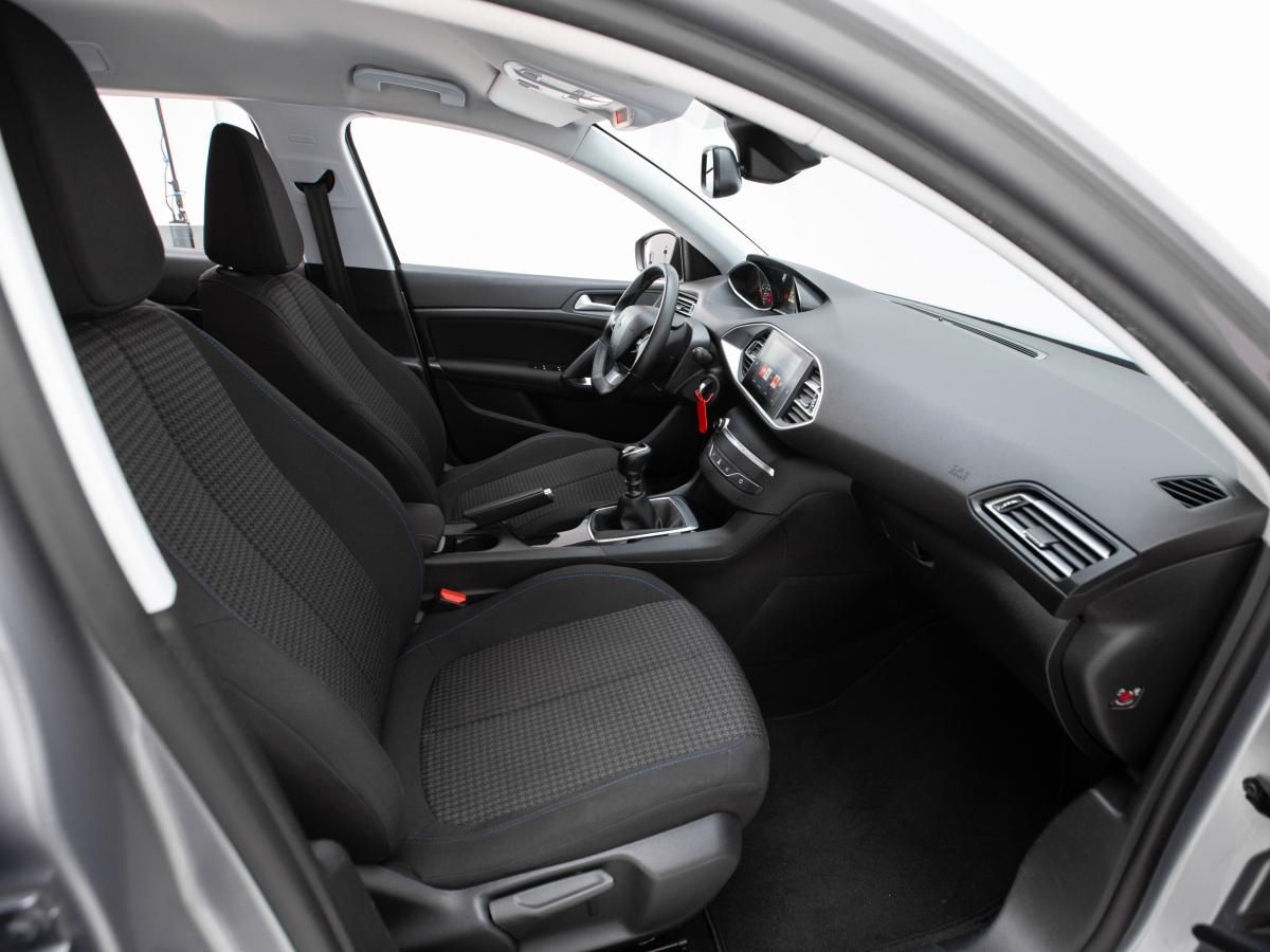 peugeot-308-sw-2020-diesel-1499cc