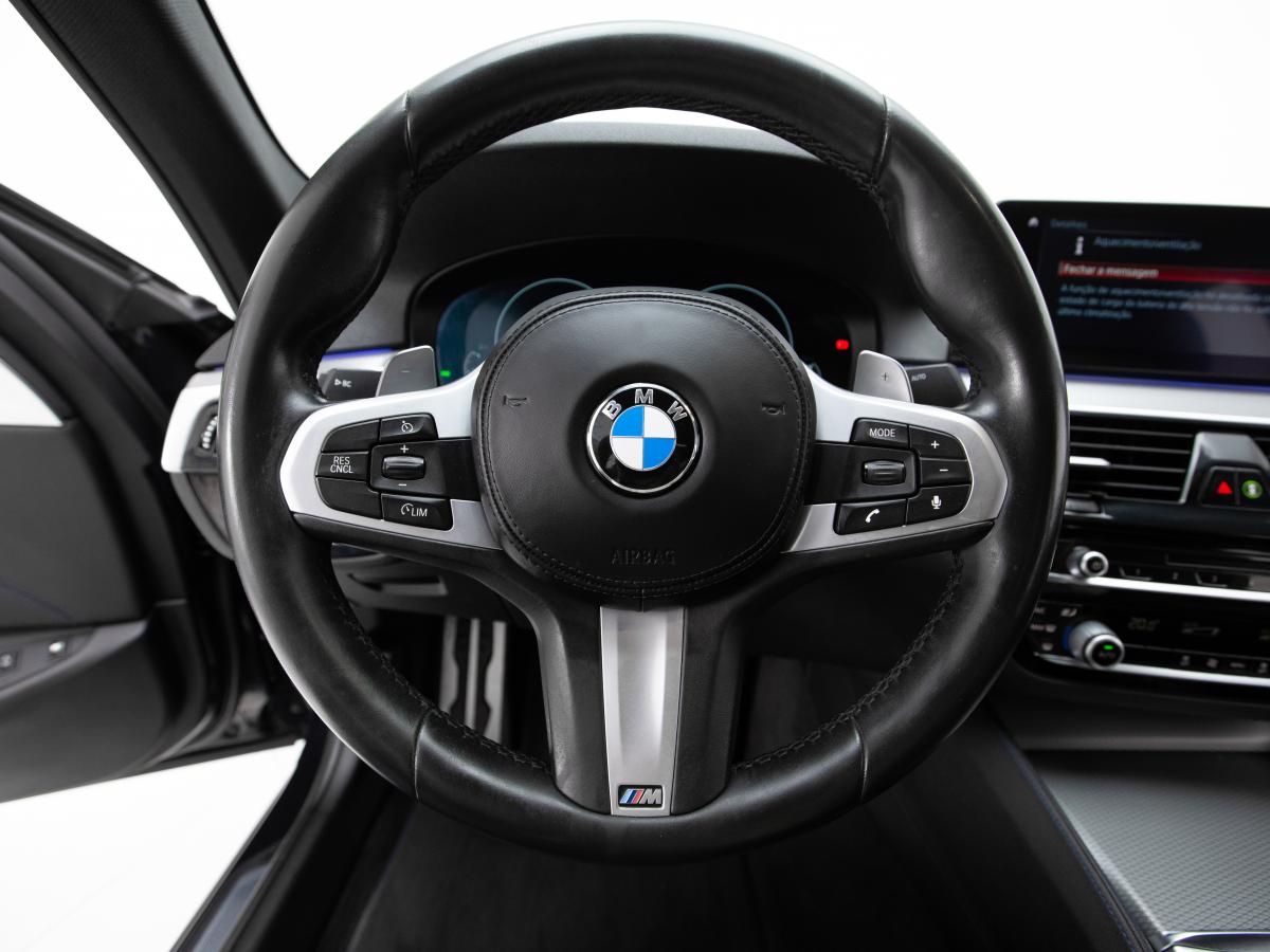 bmw-serie-5-2019-hibrido-a-gasolina-1998cc