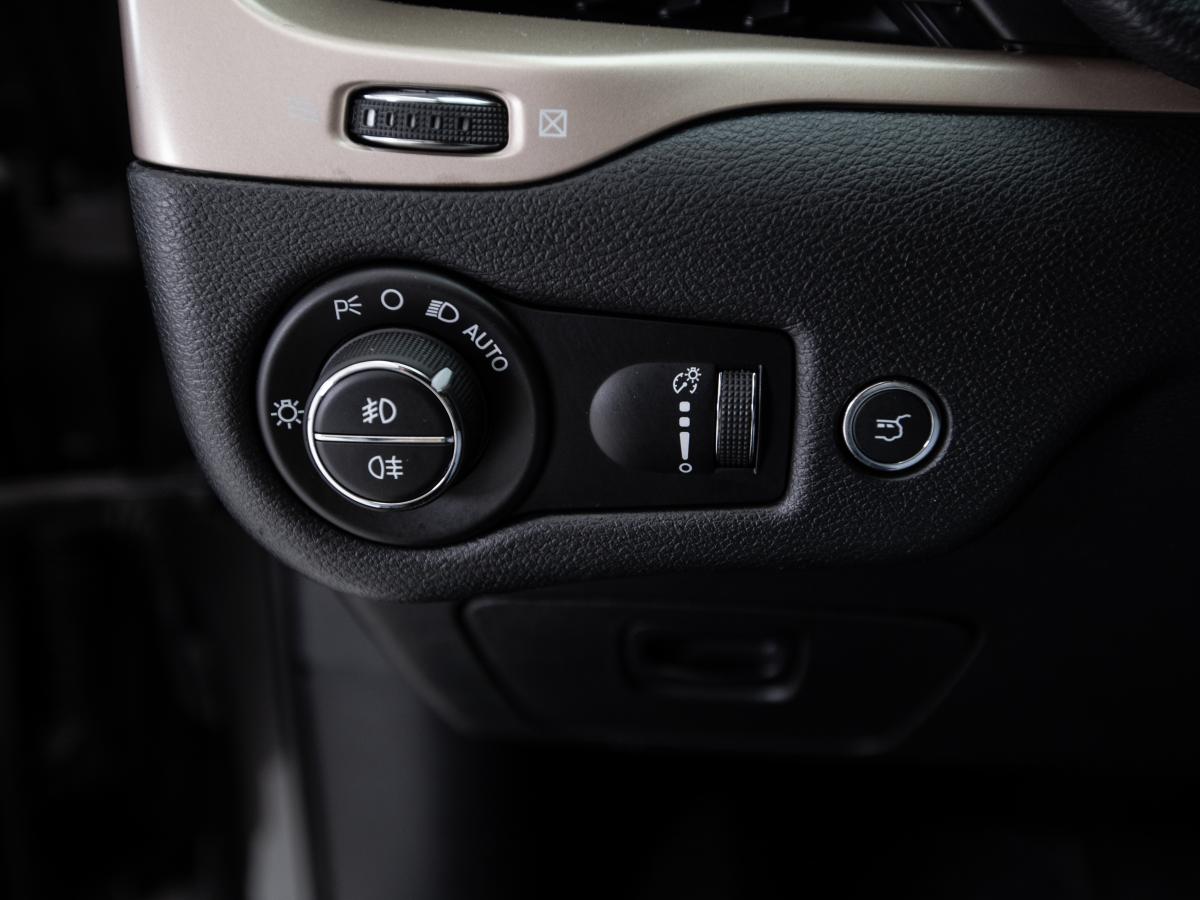 jeep-cherokee-2016-diesel-2184cc