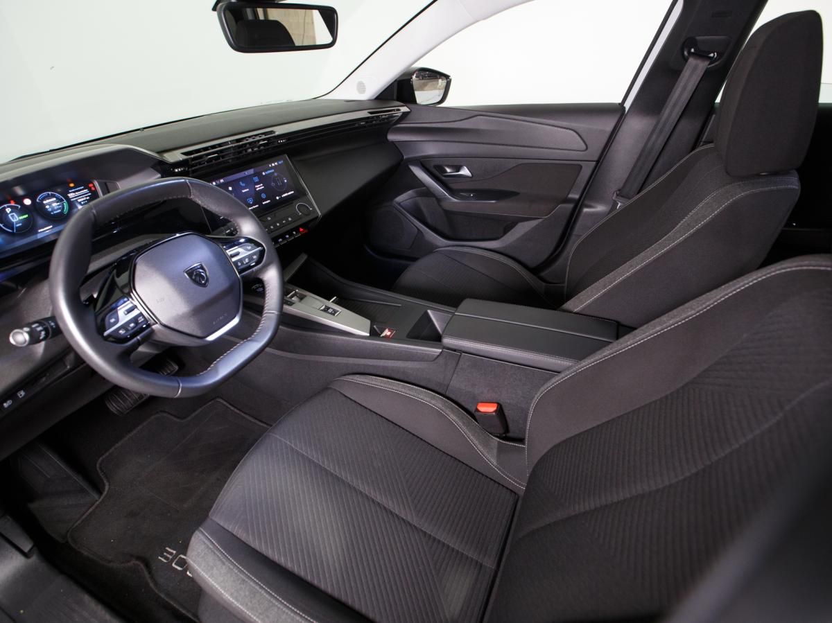 peugeot-308-sw-2023-hibrido-a-gasolina-1598cc