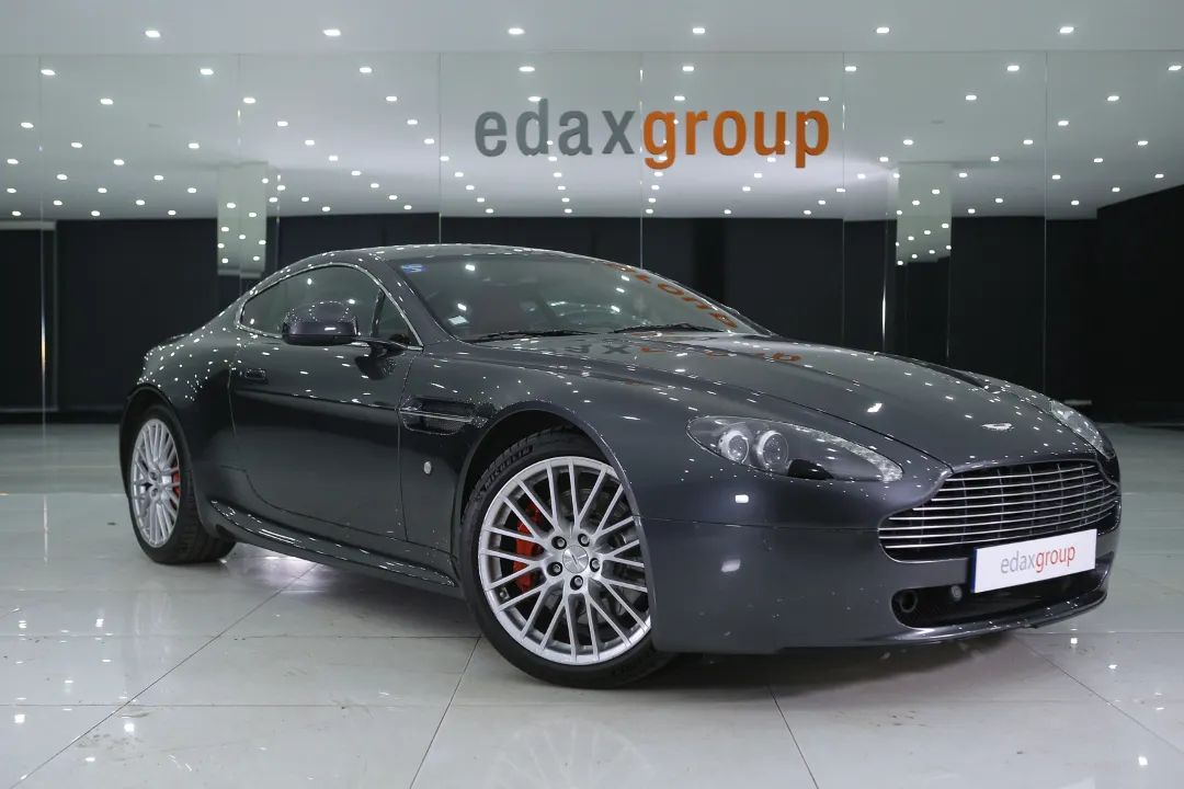 aston-martin-vantage-coupe-2010-gasolina-4282cc