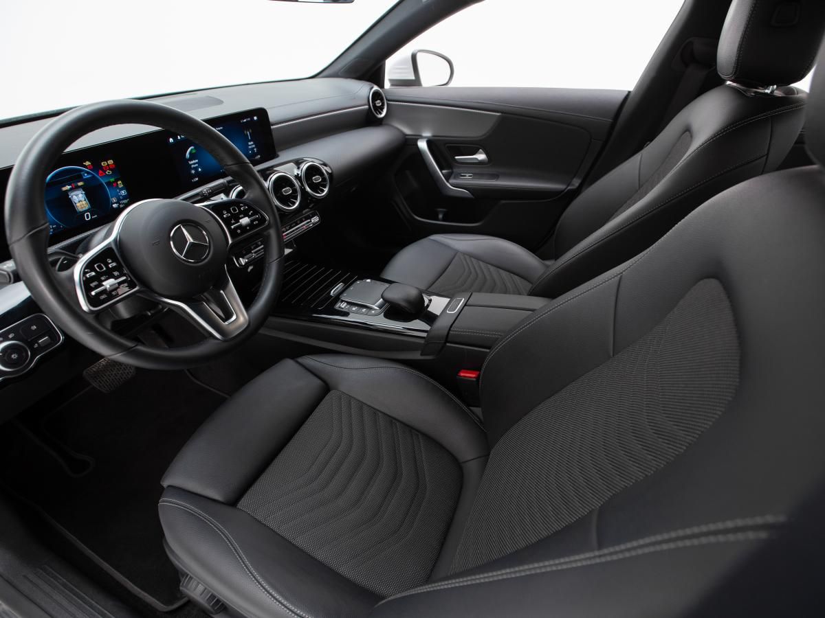 mercedes-benz-cla-2023-hibrido-a-gasolina-1332cc