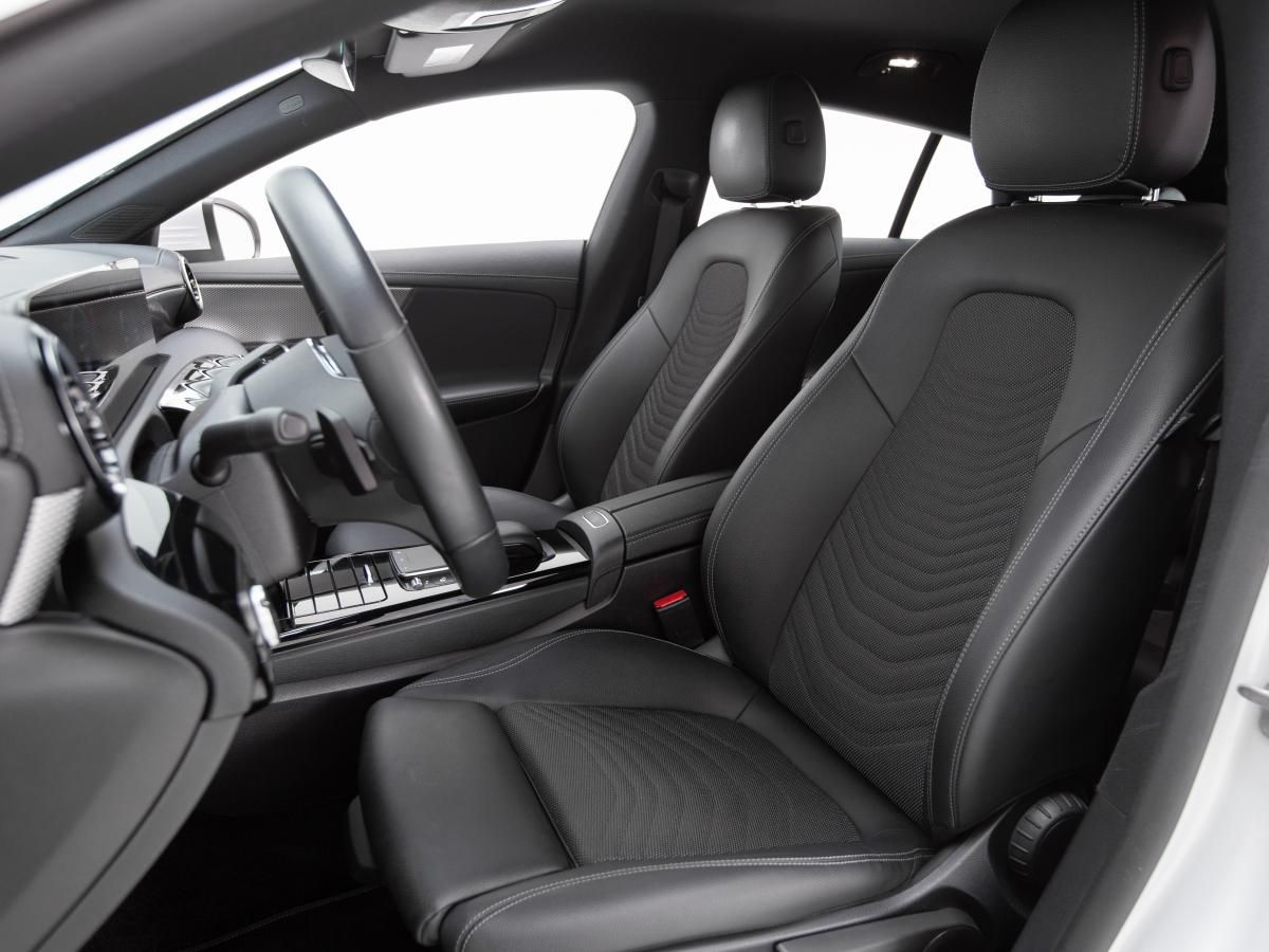 mercedes-benz-cla-2023-hibrido-a-gasolina-1332cc